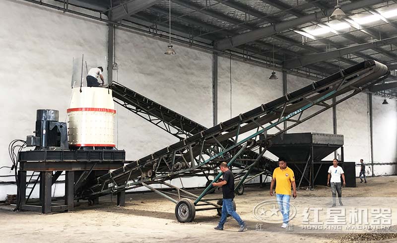 復合制沙機工作現(xiàn)場實拍 復合制沙機工作現(xiàn)場實拍