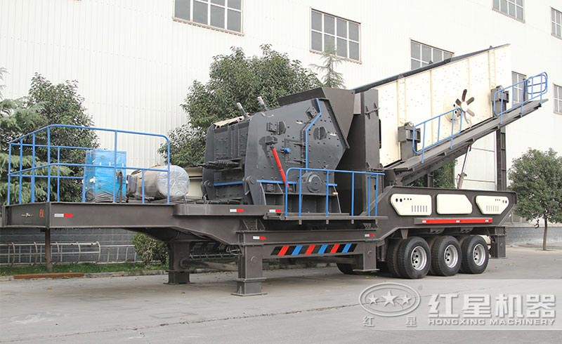 移動反擊式破碎機(jī) 移動反擊式破碎機(jī)