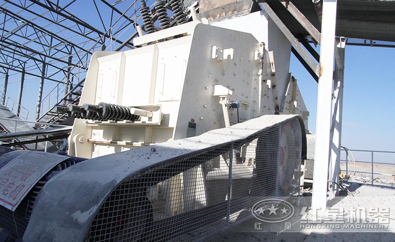 反擊制沙現(xiàn)場實拍 反擊制沙現(xiàn)場實拍