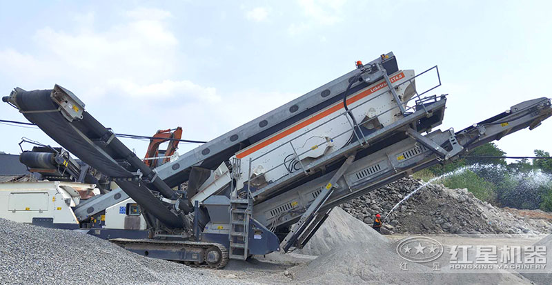 流動(dòng)碎沙機(jī)現(xiàn)場 流動(dòng)碎沙機(jī)現(xiàn)場