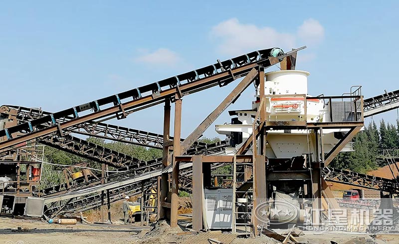 客戶來廠咨詢：想購買日產(chǎn)1000噸的制砂機(jī)，有推薦的型號嗎？