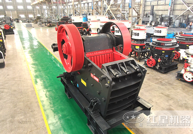 混凝土石料的規(guī)格有哪些？用什么混凝土石料粉碎機(jī)好