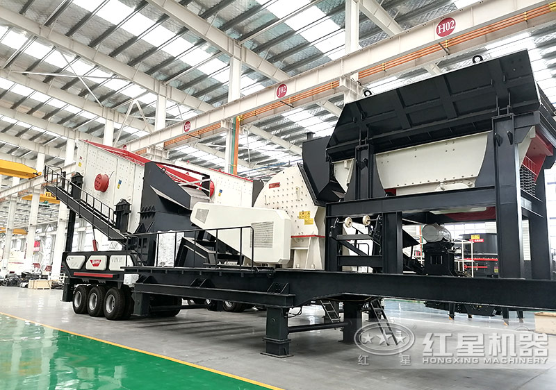 移動(dòng)碎石機(jī)(輪胎式) 移動(dòng)碎石機(jī)(輪胎式)